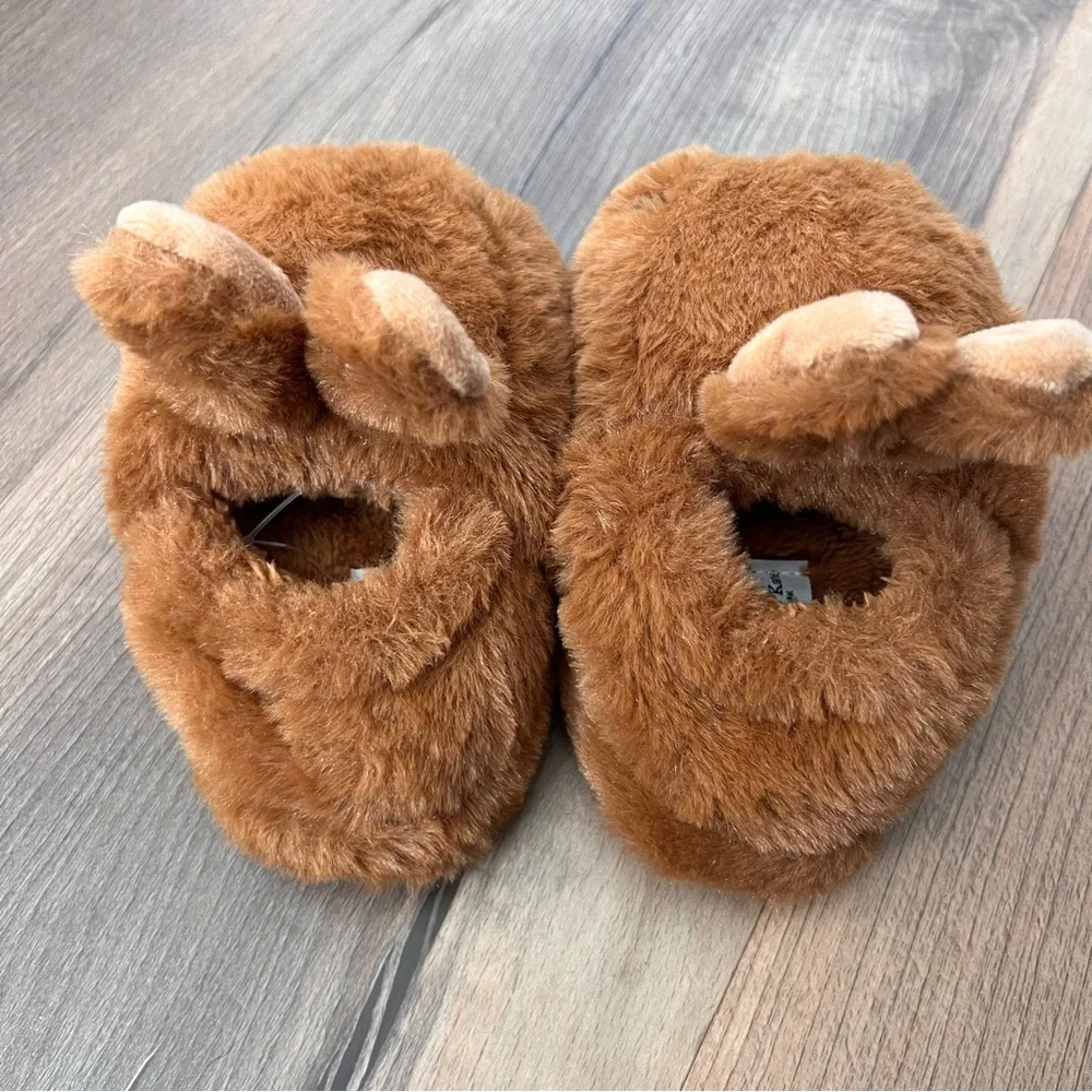 NWOT Olivia & Kate Toddler Brown Fuzzy Bunny Slippers Size Medium 8/9